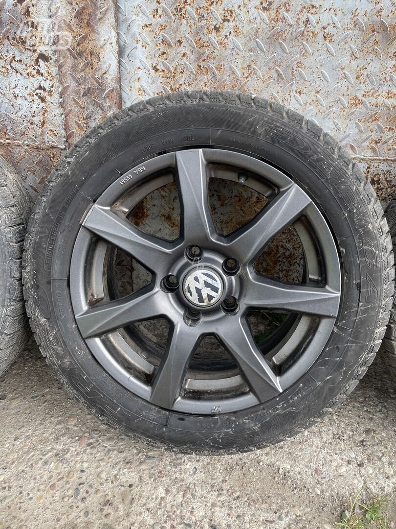 Volkswagen Passat R16 lengvojo lydinio ratlankiai