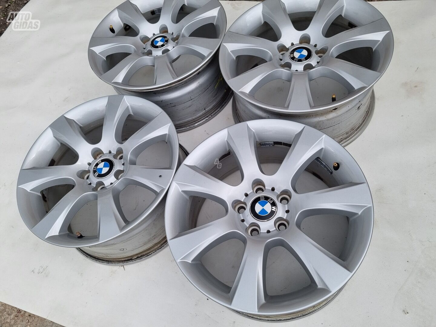 BMW F10, F11 530 light alloy R18 rims