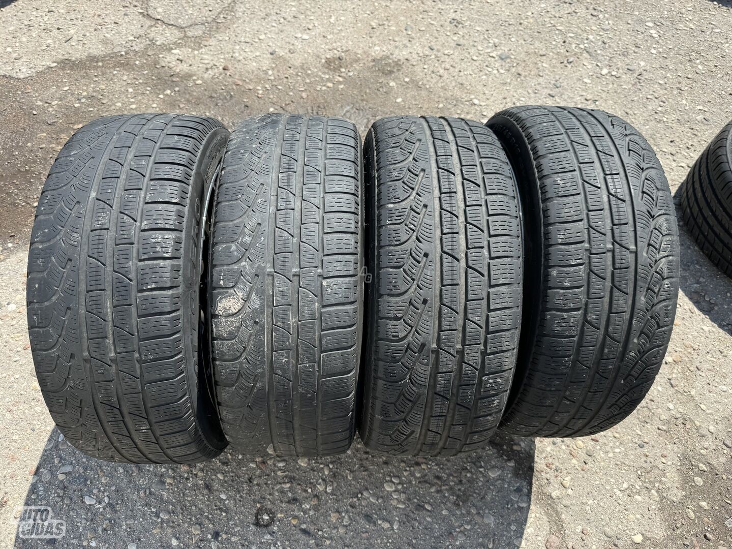 Pirelli Siunciam, 4-5mm 2020 R18 universal tyres passanger car