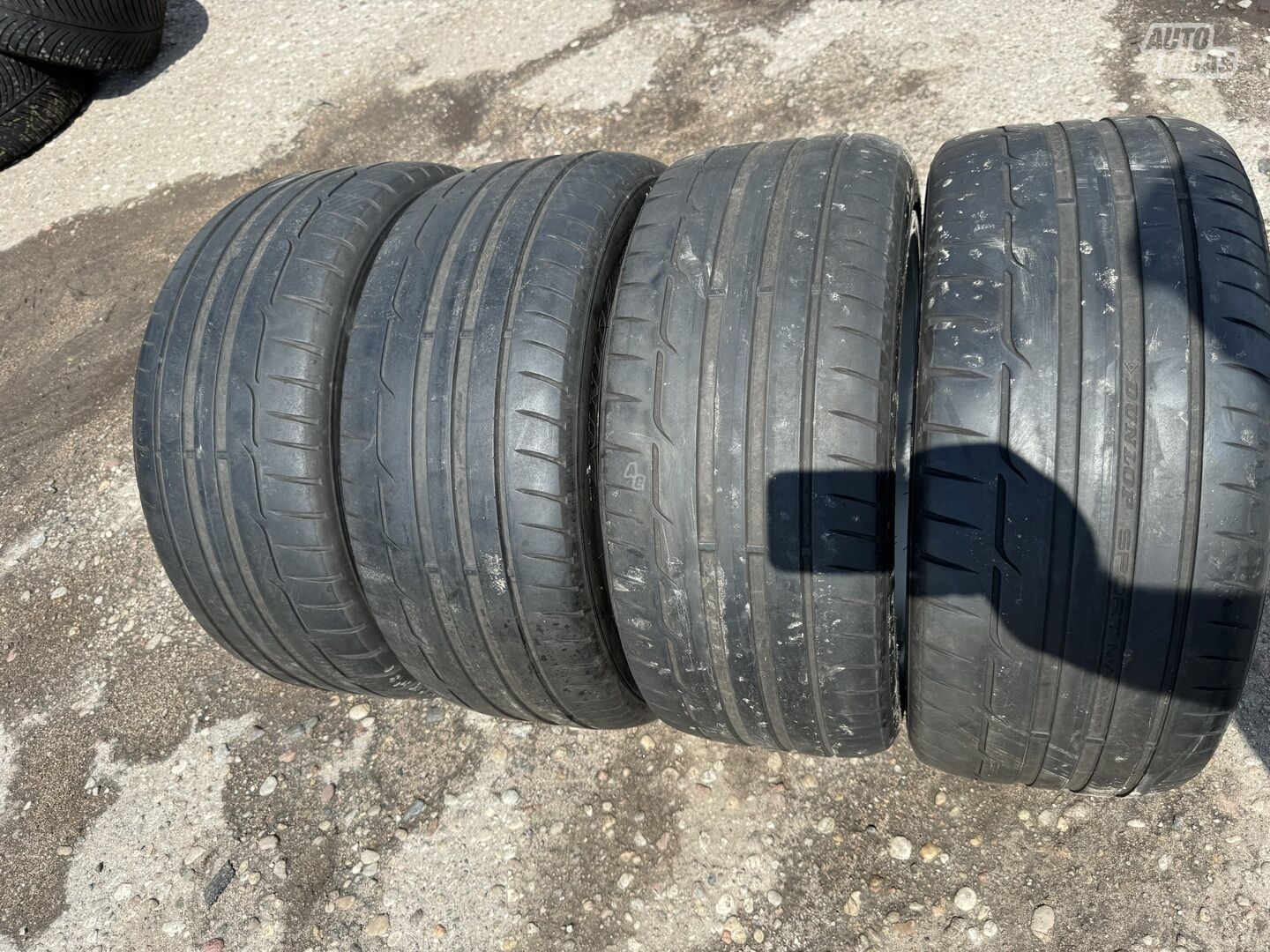 Dunlop Siunciam, 4mm R18 summer tyres passanger car