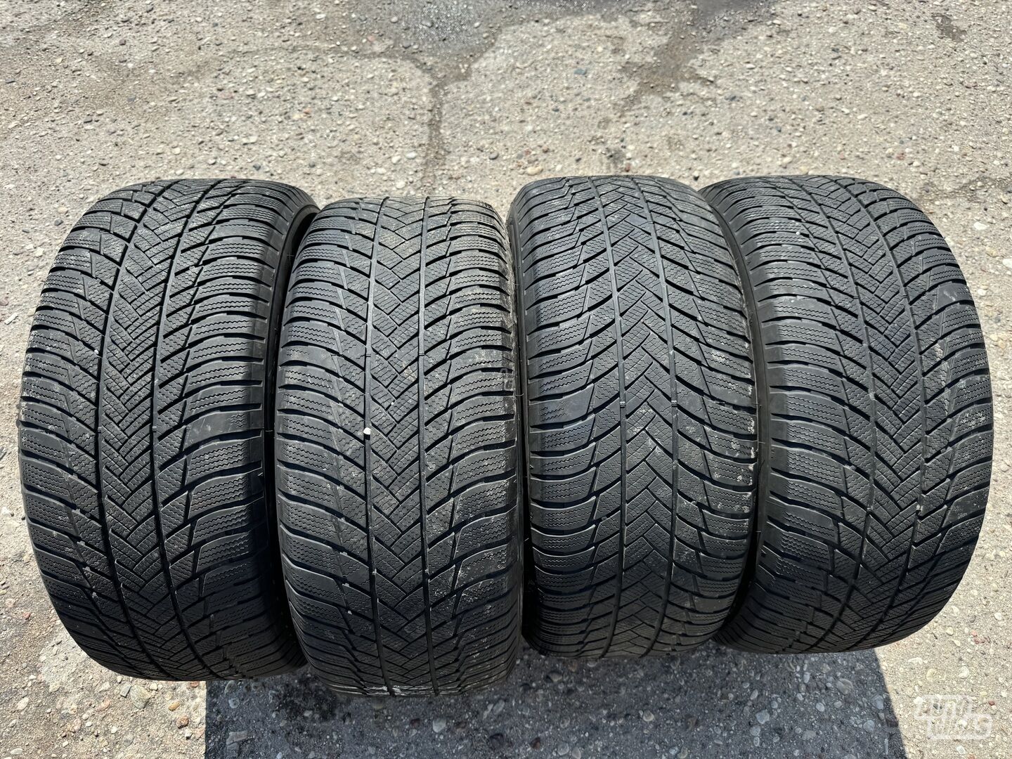 Bridgestone Siunciam, 6mm 2020m R19 universal tyres passanger car