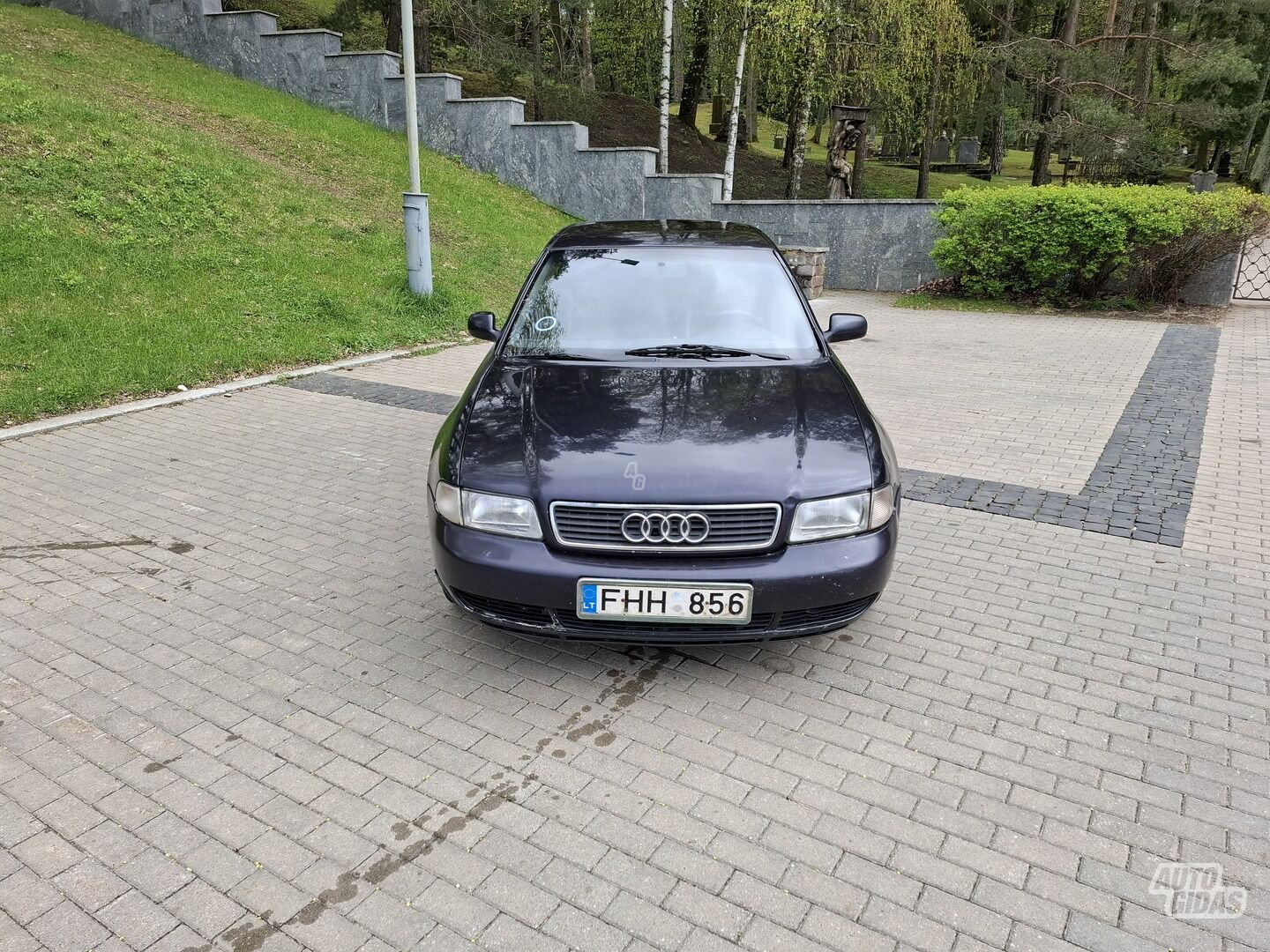Audi A4 1997 г Седан