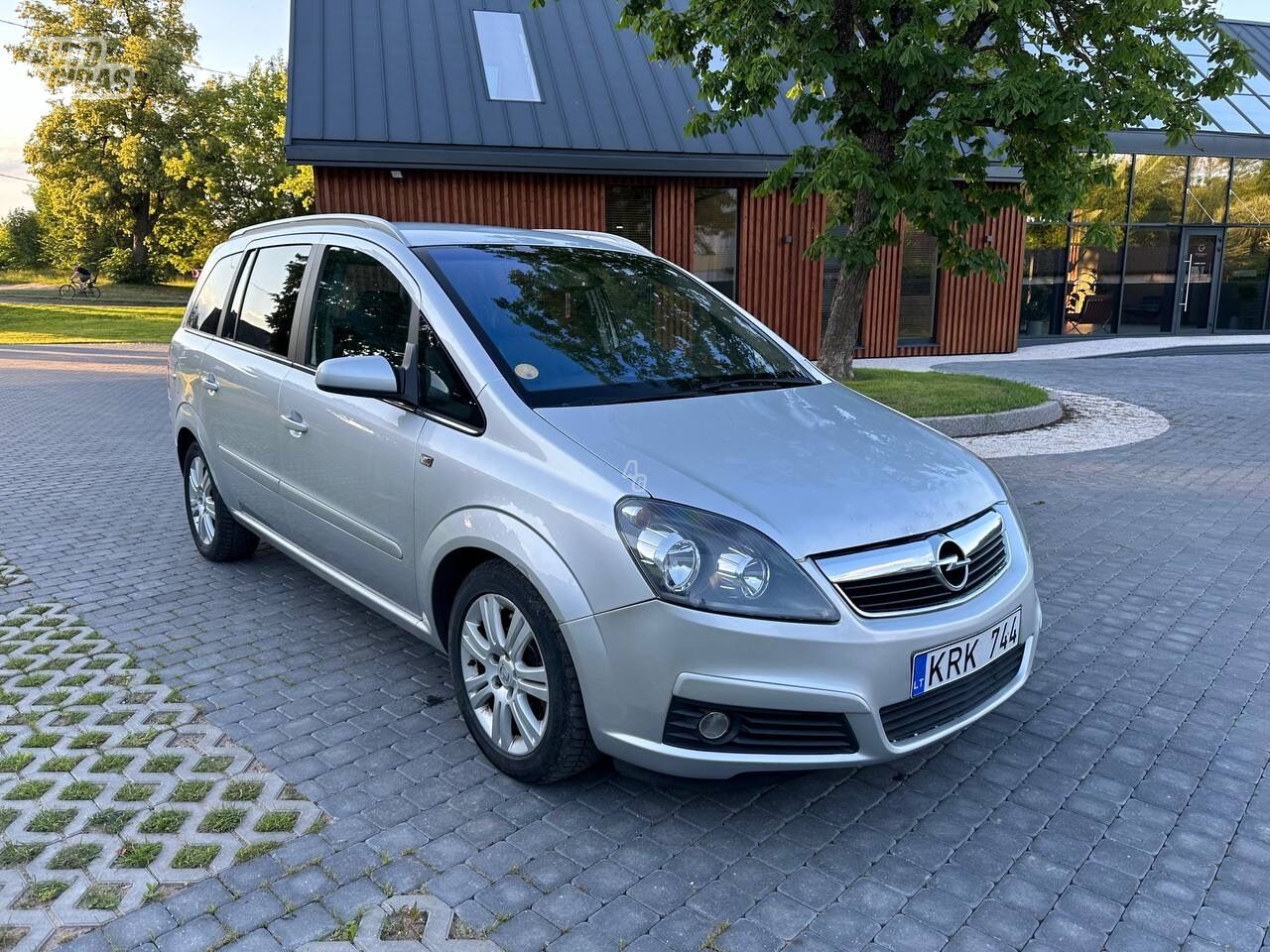Opel Zafira 2007 y Van
