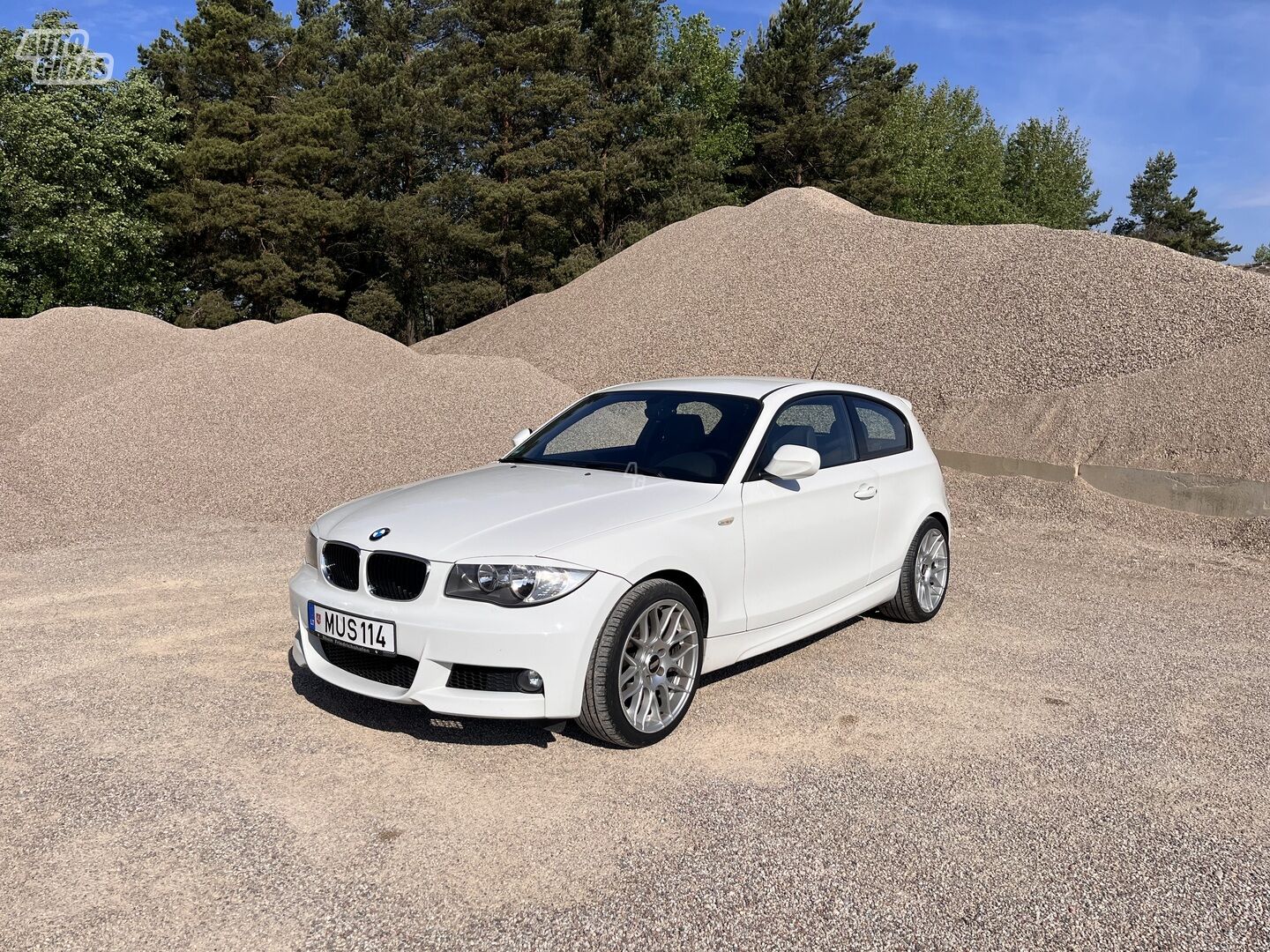 Bmw 116 2010 y Hatchback