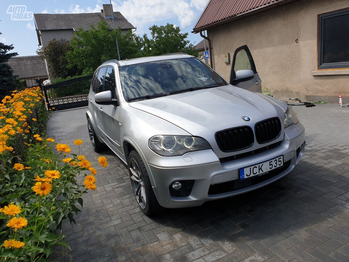 Bmw X5 E70 i xDrive 2012 y