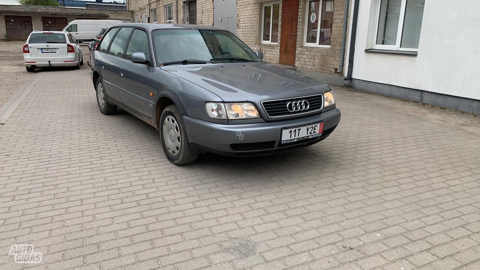 Audi A6 1995 m Universalas
