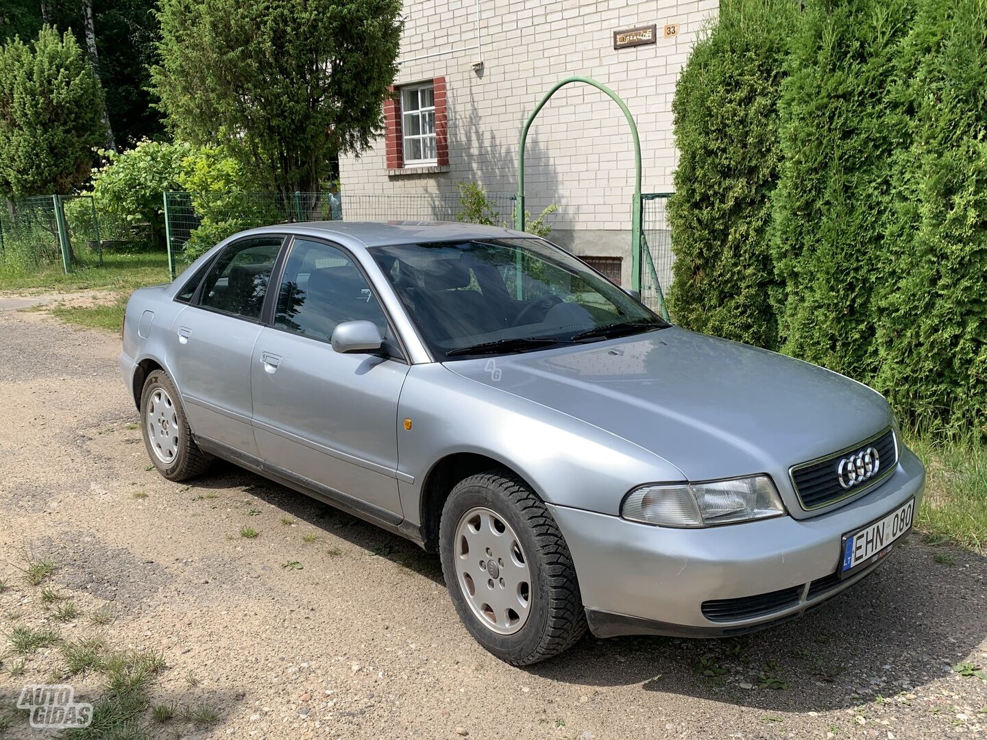 Audi A4 1998 г Седан