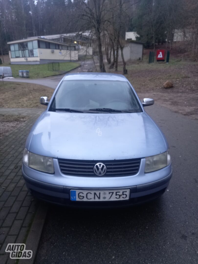 Volkswagen Passat 1998 m Sedanas