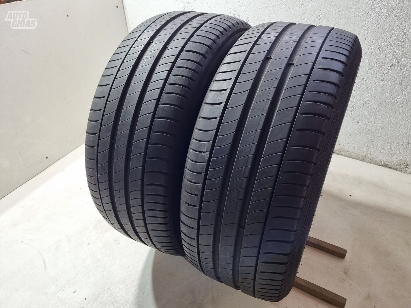 Michelin 5mm R18 летние шины для автомобилей