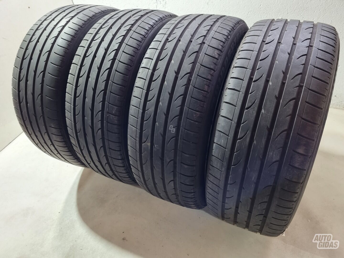 Bridgestone 5-6mm R19 summer tyres passanger car
