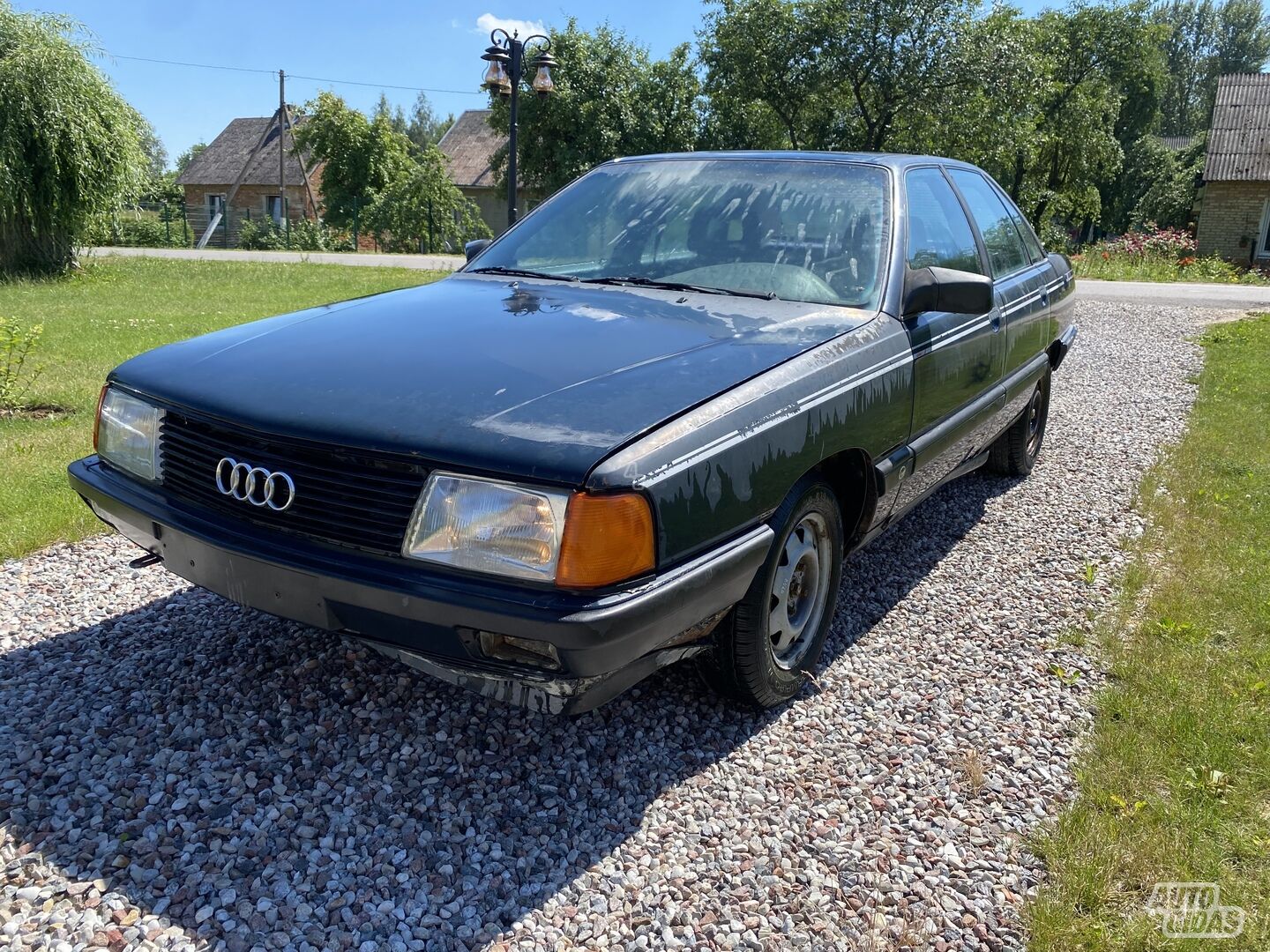 Audi 100 C3 1987 y