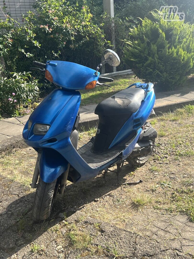 SYM Jet 2011 y Scooter / moped