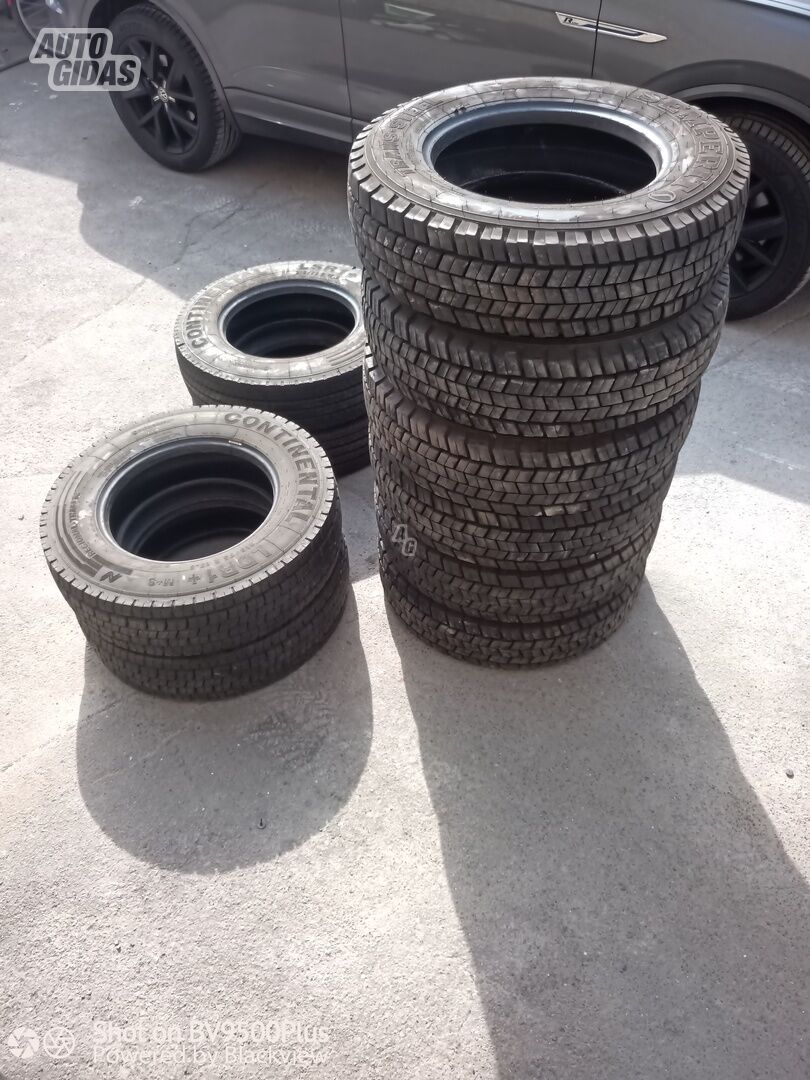 Continental R17.5 universal tyres trucks and buses