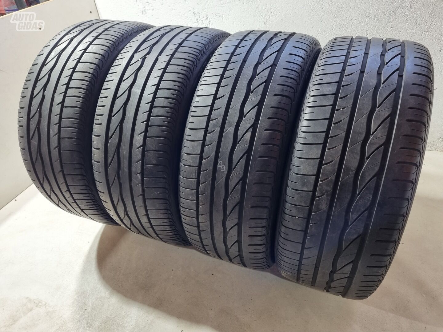 Bridgestone 6mm R18 summer tyres passanger car
