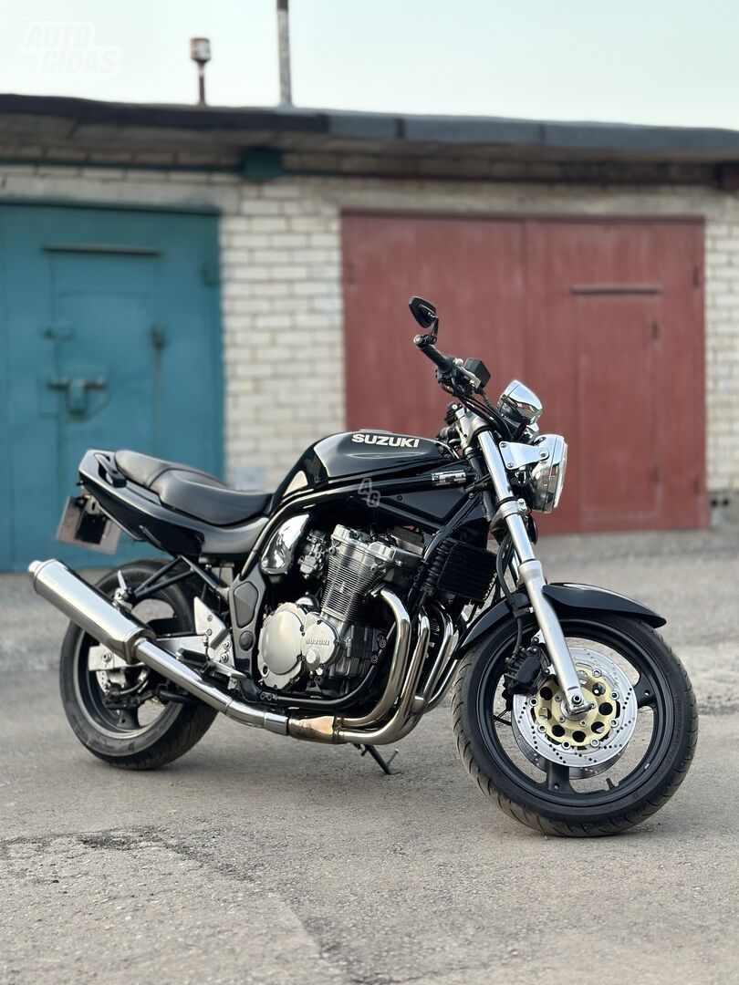 Suzuki GSF / Bandit 1999 y Classical / Streetbike motorcycle