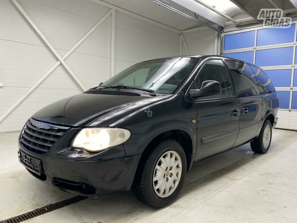 Grand Voyager 2.4 2004 г