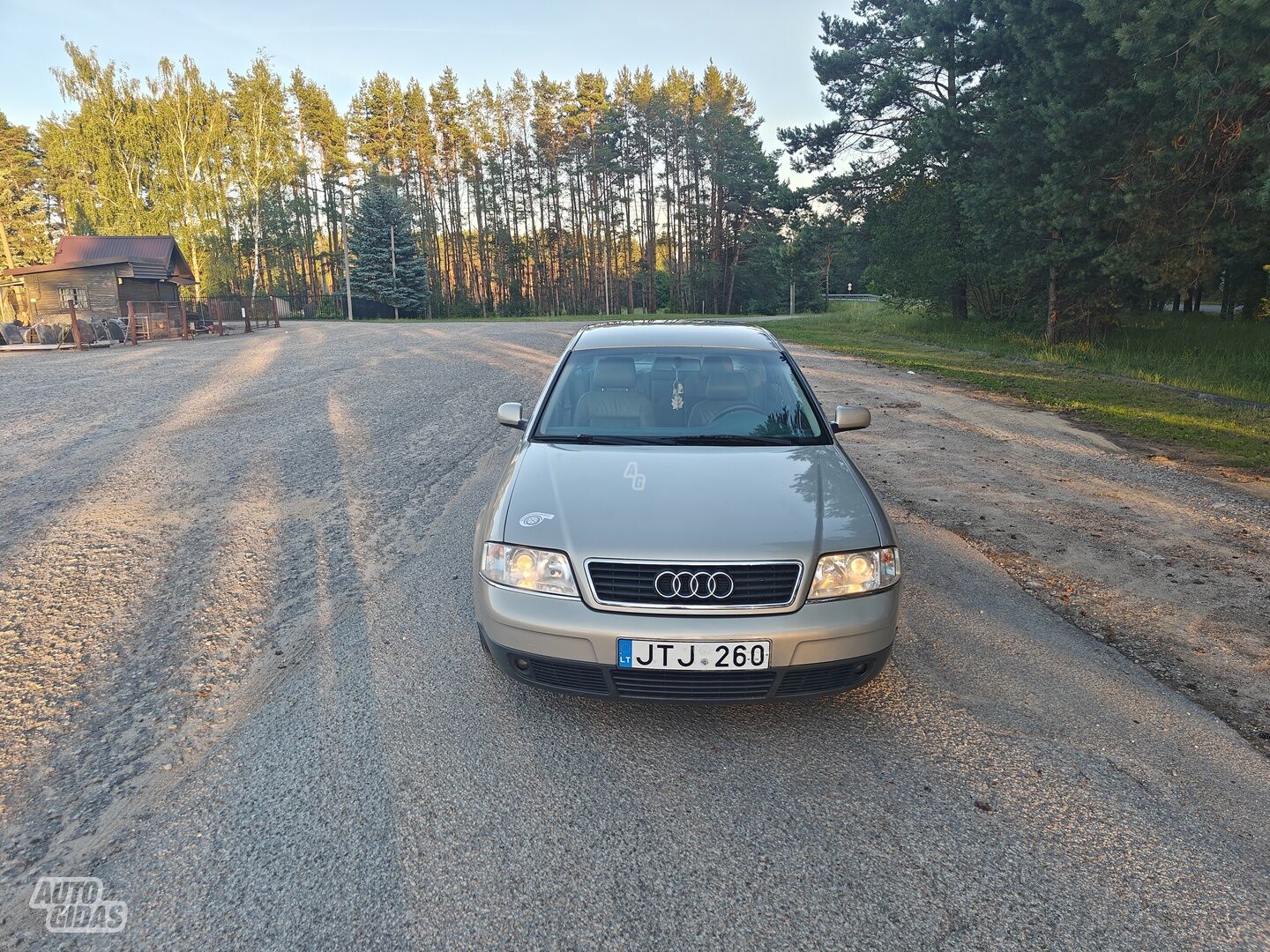 Audi A6 1999 y Hatchback