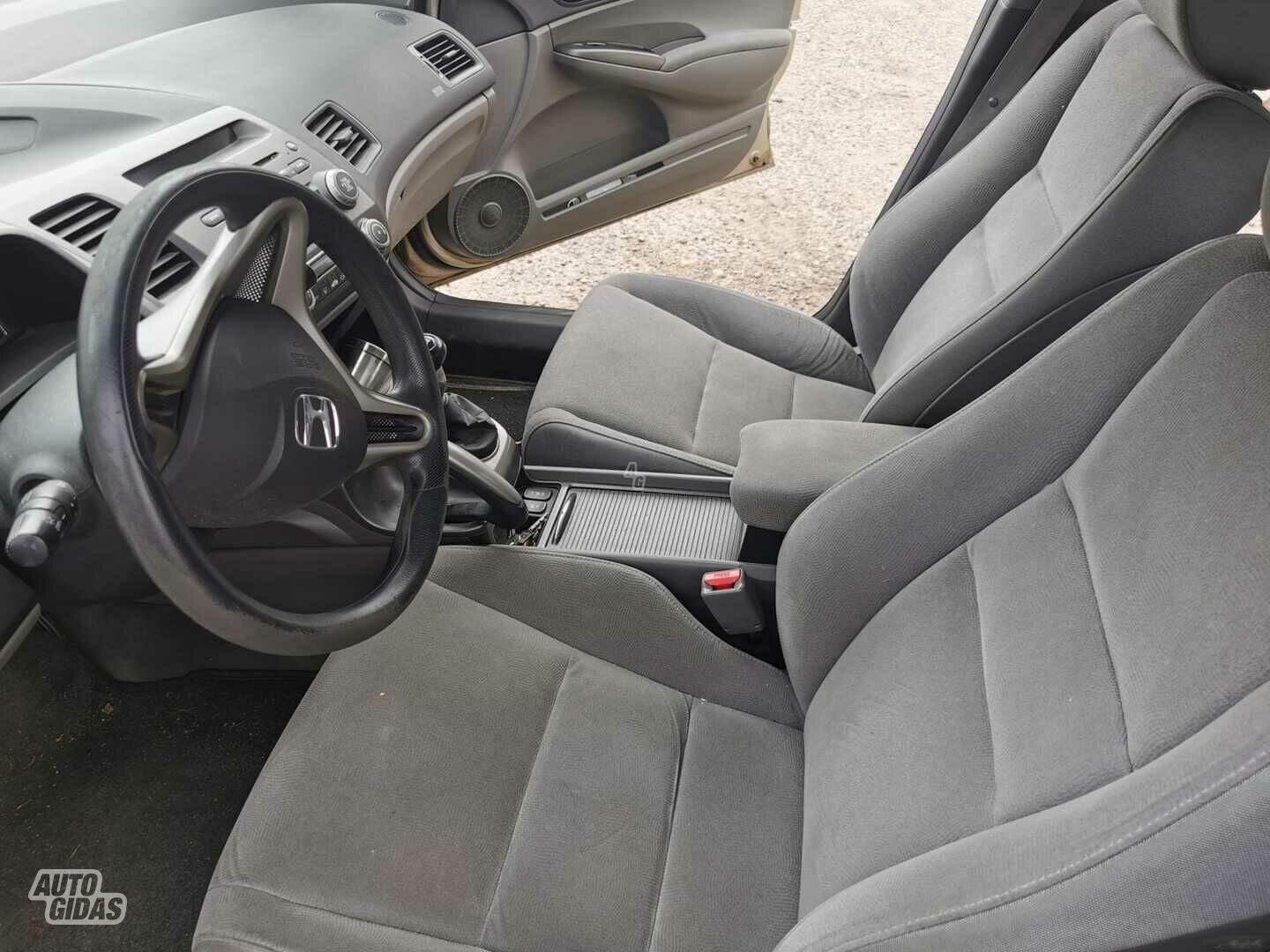 Honda Civic Comfort 2008 y