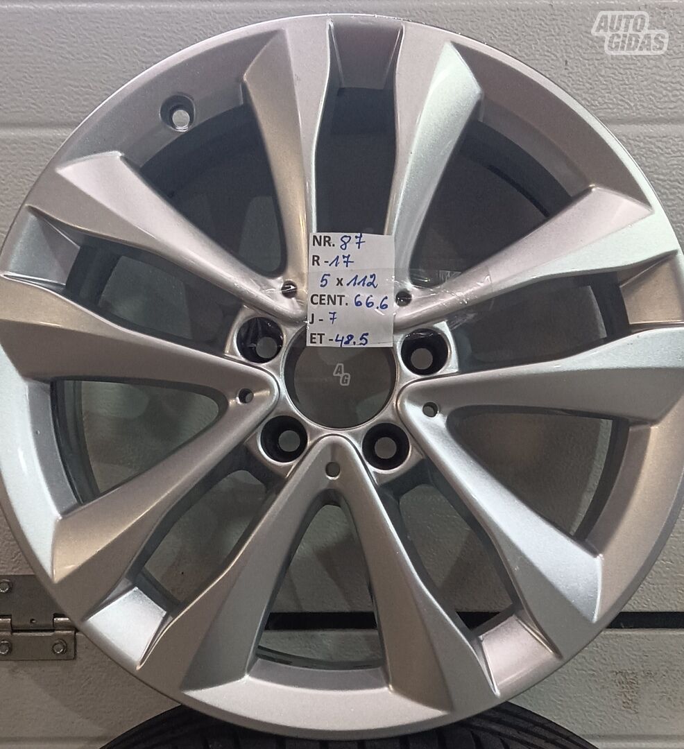 Nr87 light alloy R17 rims