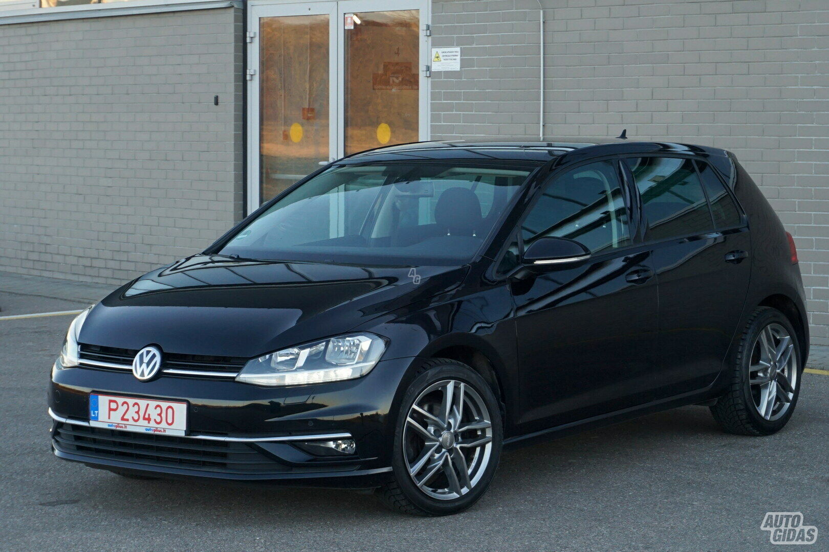 Volkswagen Golf VII TDI BMT Highline DSG 2013 m