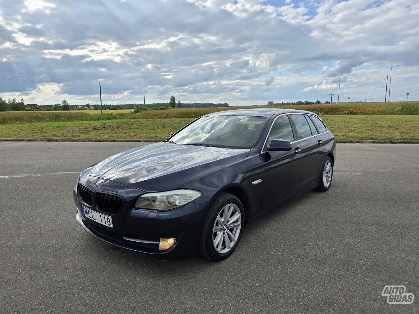 Bmw 520 F10 d Touring 2011 m