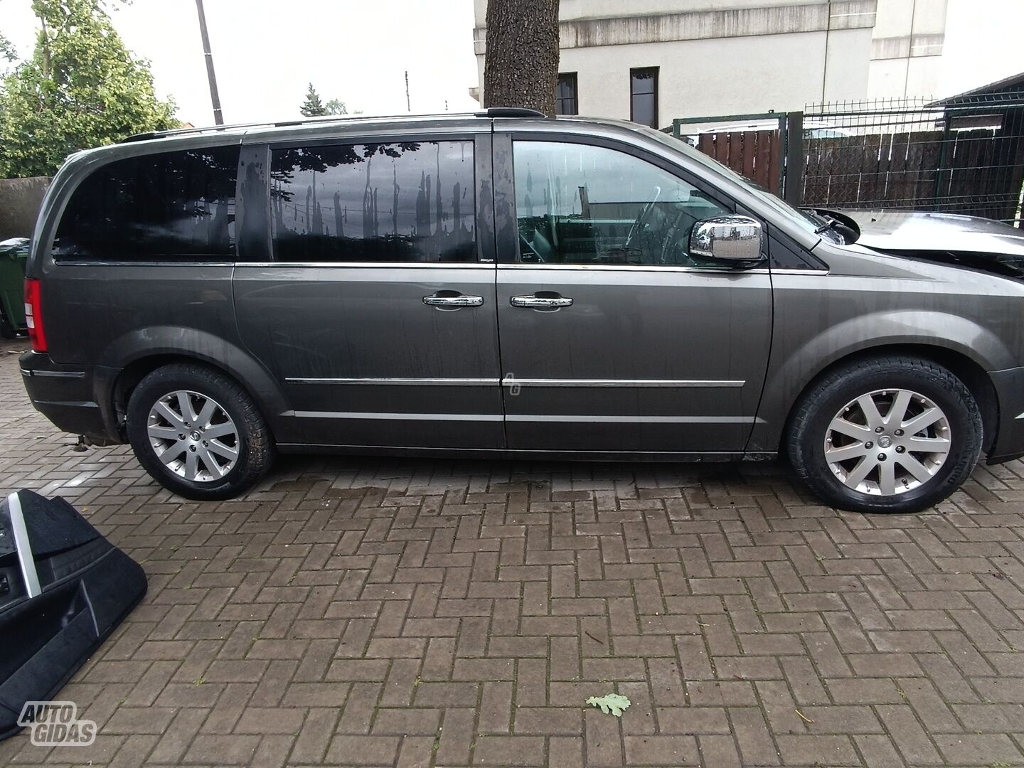 Chrysler Grand Voyager 2009 г запчясти