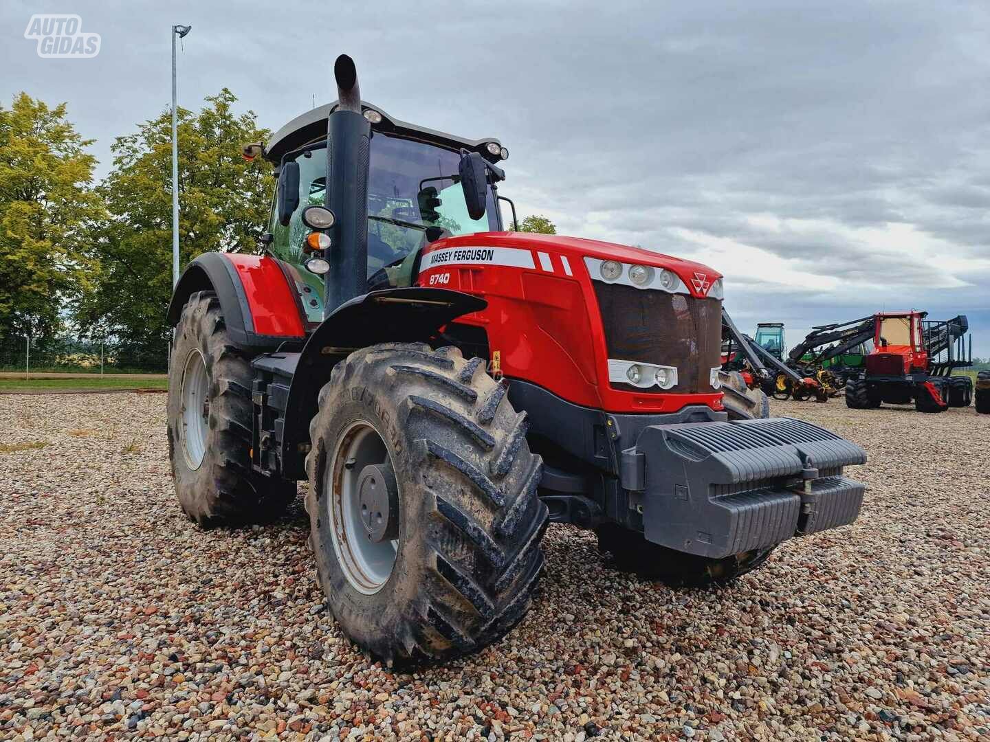 Massey 2018 y Tractor