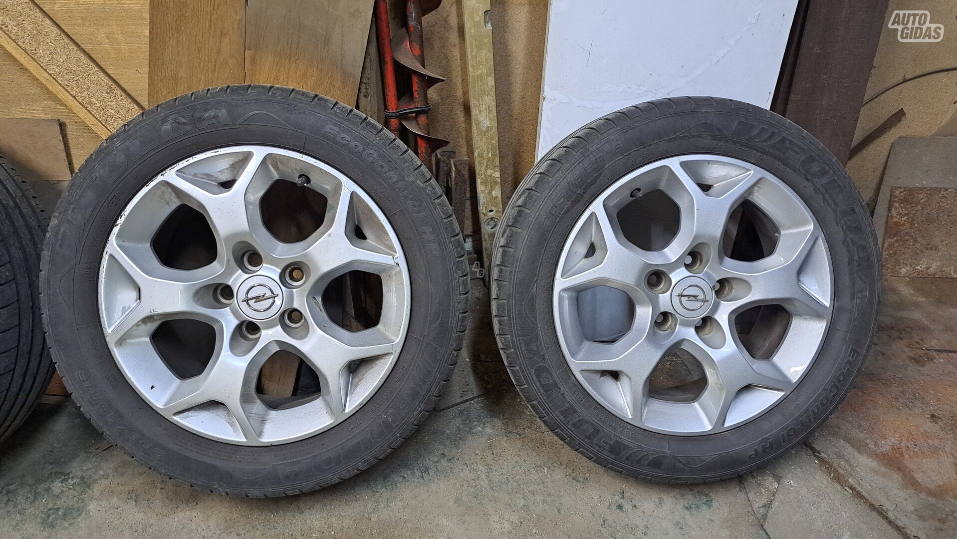 Astra light alloy R16 rims