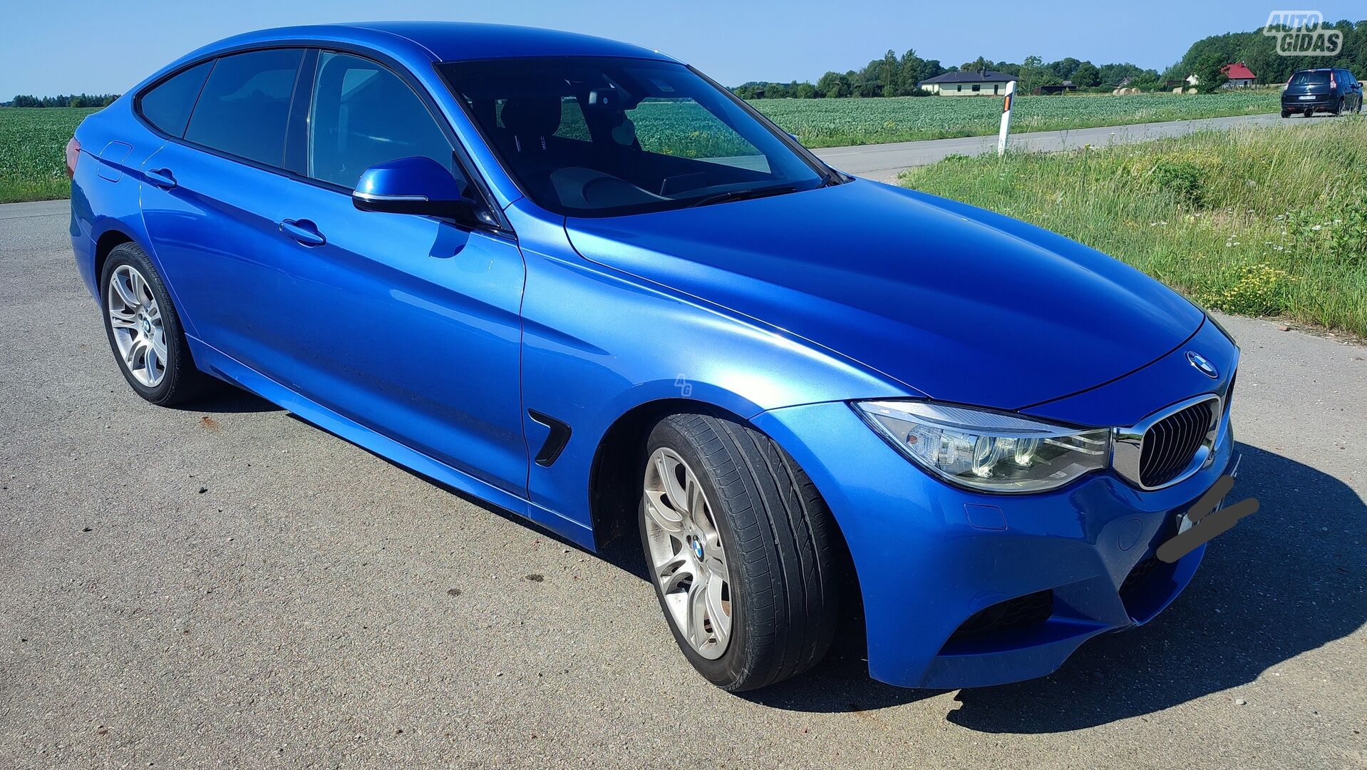 Bmw 320 Gran Turismo 2015 m dalys