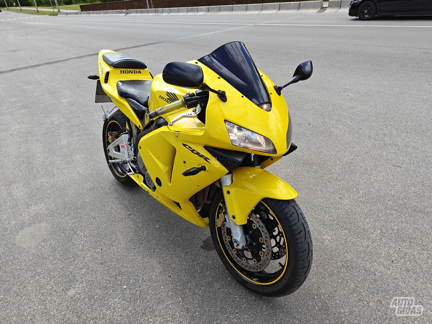 Honda CBR600RR 2004 y Sport / Superbike motorcycle