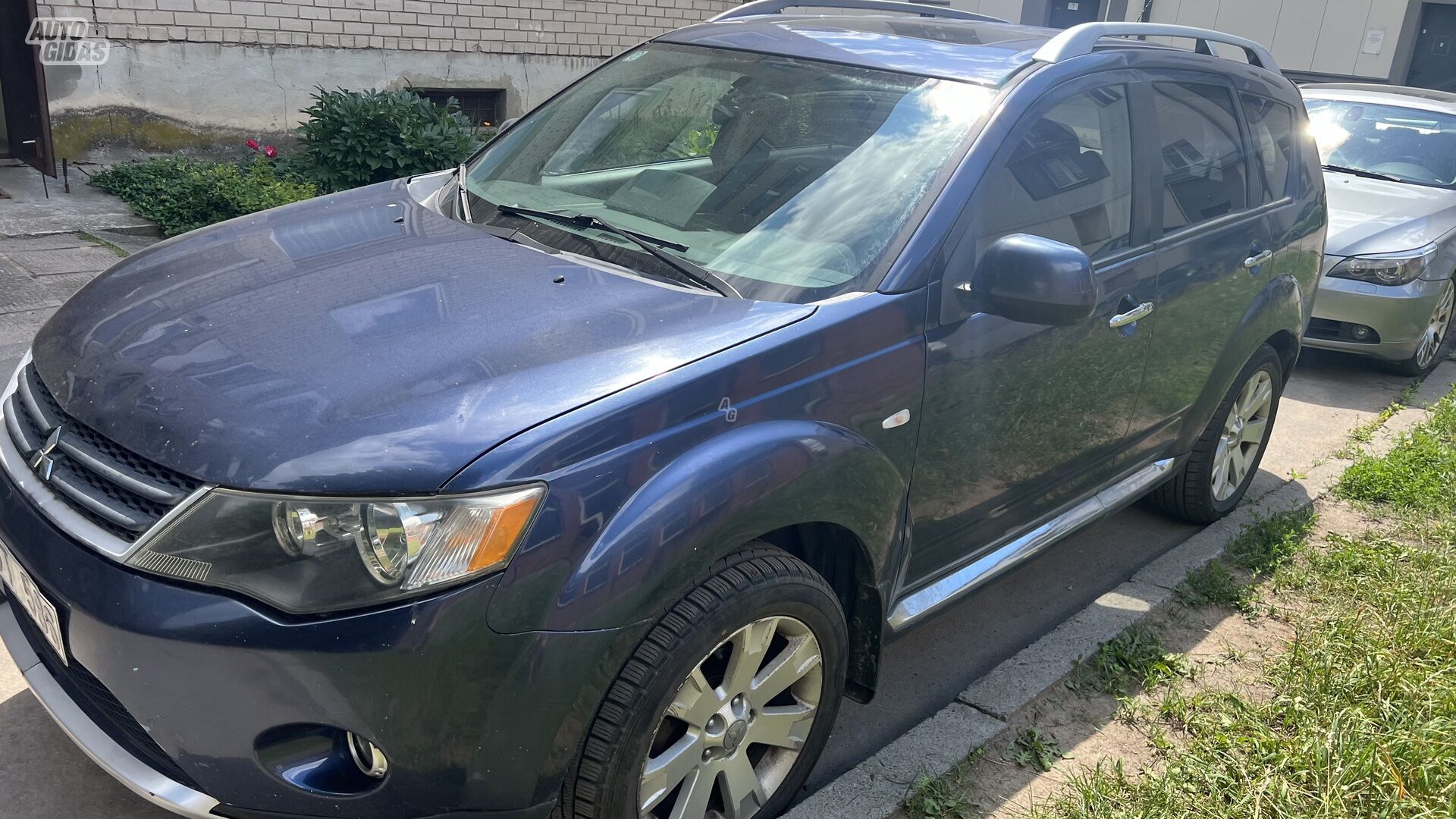 Mitsubishi Outlander 2008 y Off-road / Crossover