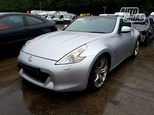 Nissan 370 Z 2013 г запчясти