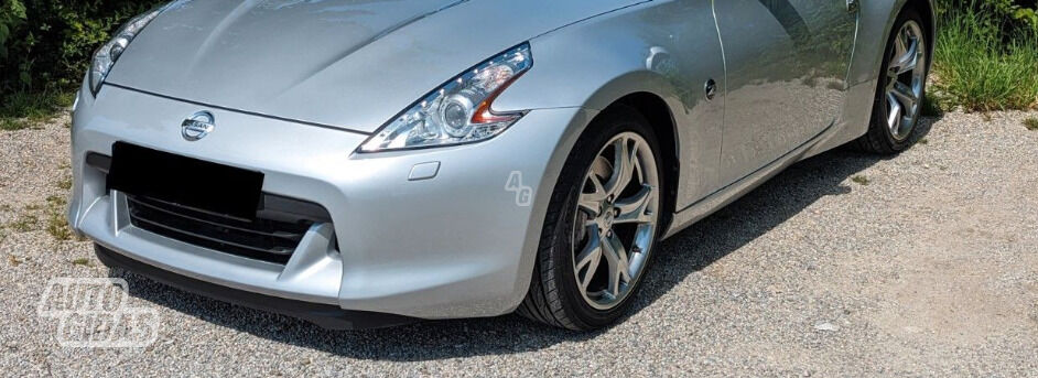 Nissan 370 Z 2013 m dalys