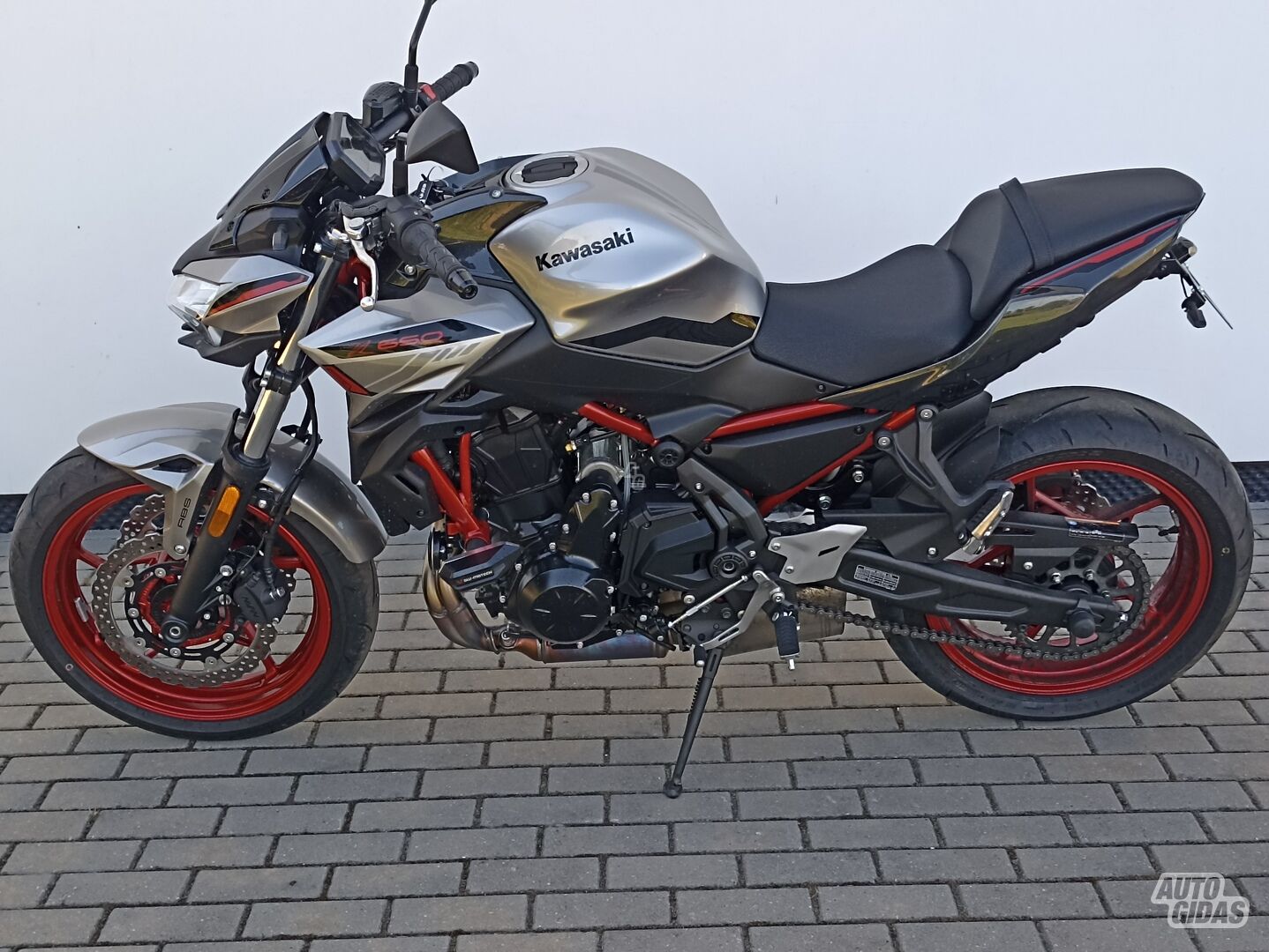 Kawasaki Z 2023 m Klasikinis / Streetbike motociklas