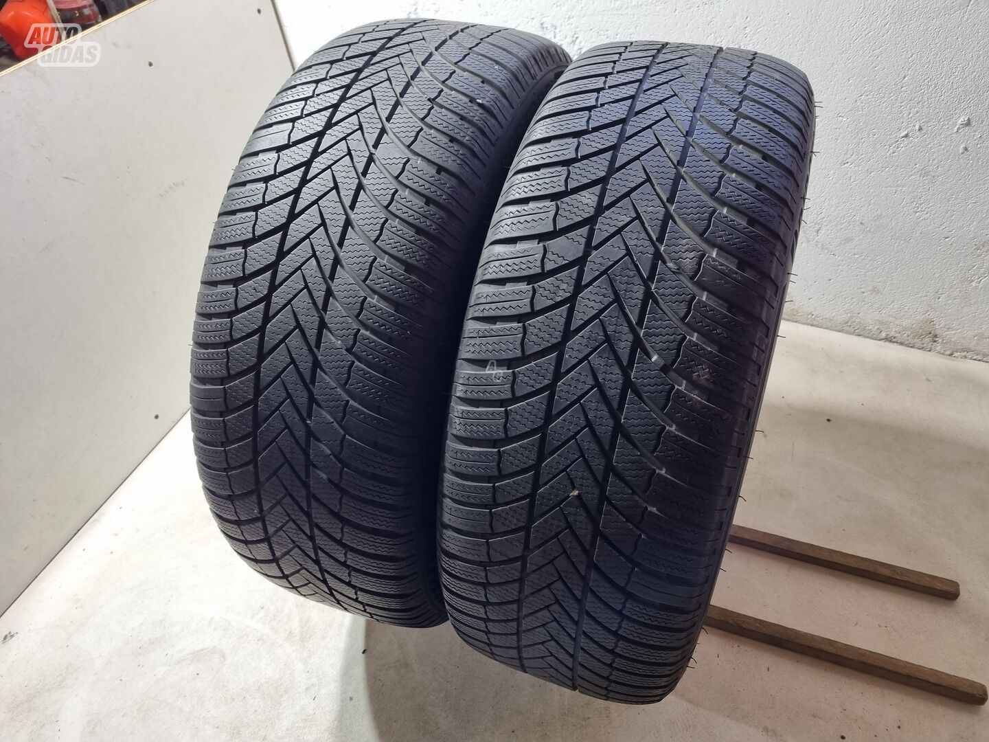 Bridgestone 5mm, 2021m R20 universal tyres passanger car