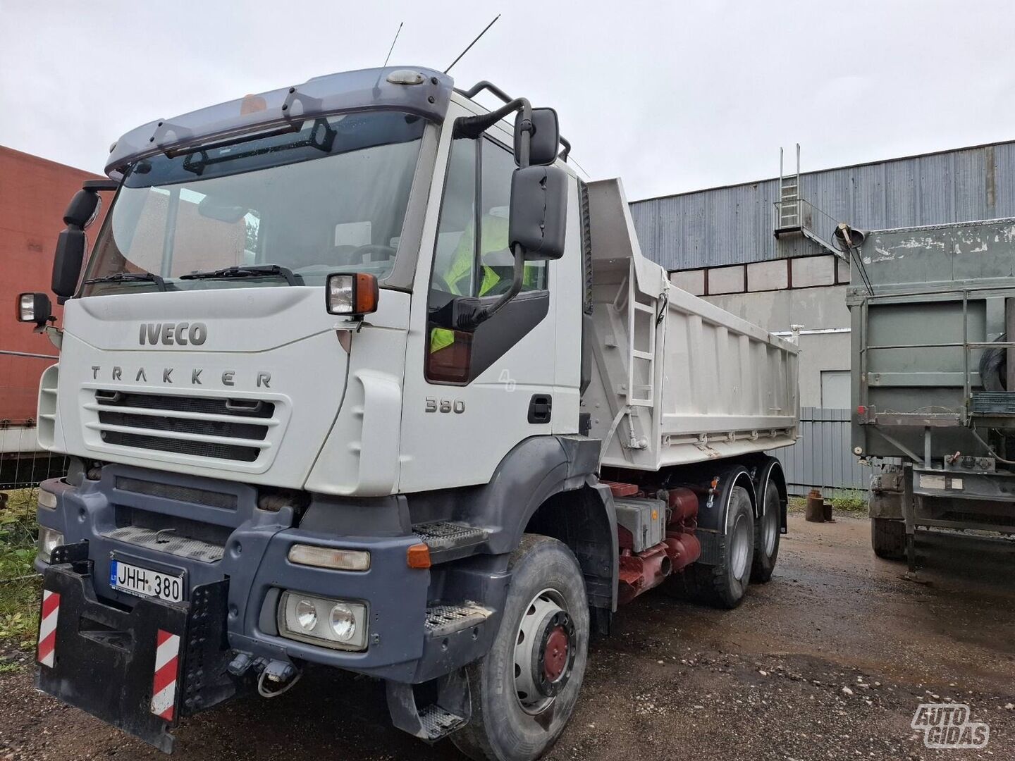 Iveco Trakker 2005 y Dump truck