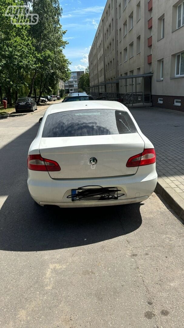 Skoda Superb II 2011 г