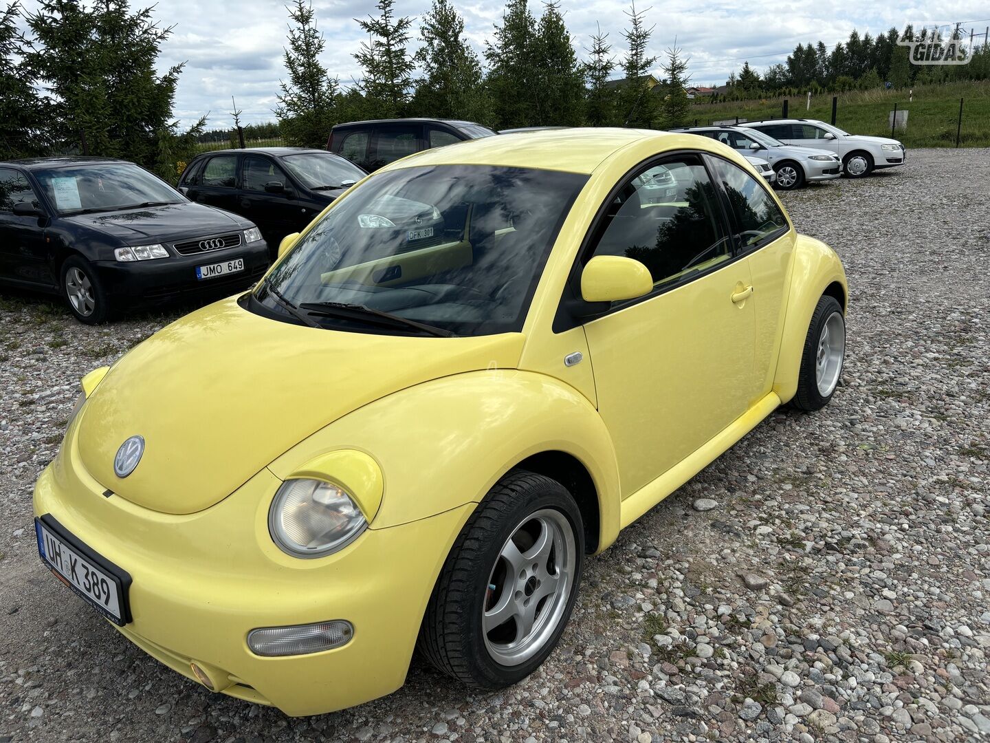 Volkswagen Beetle 1999 г Хэтчбек