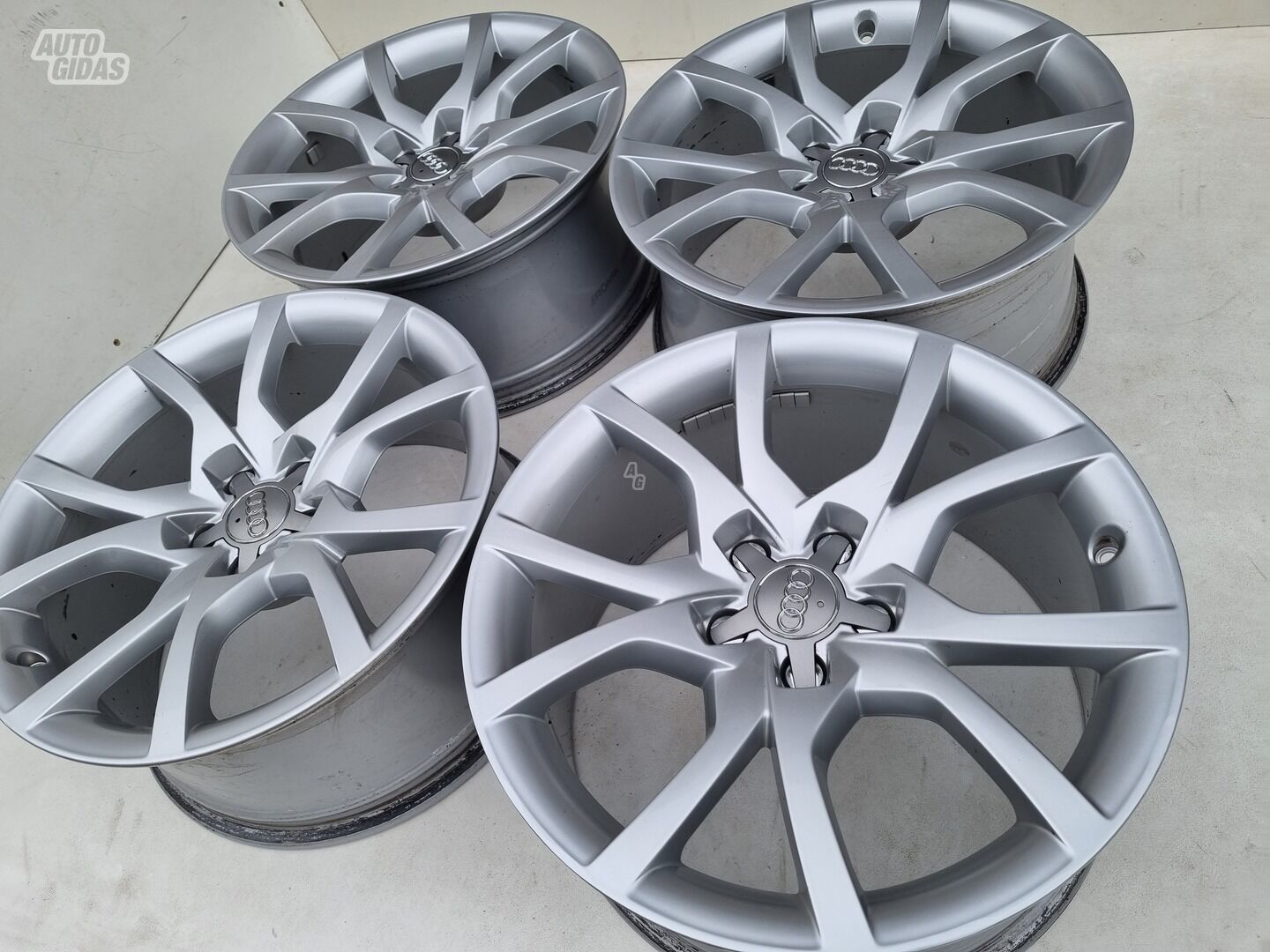 Audi A5 A5 light alloy R18 rims