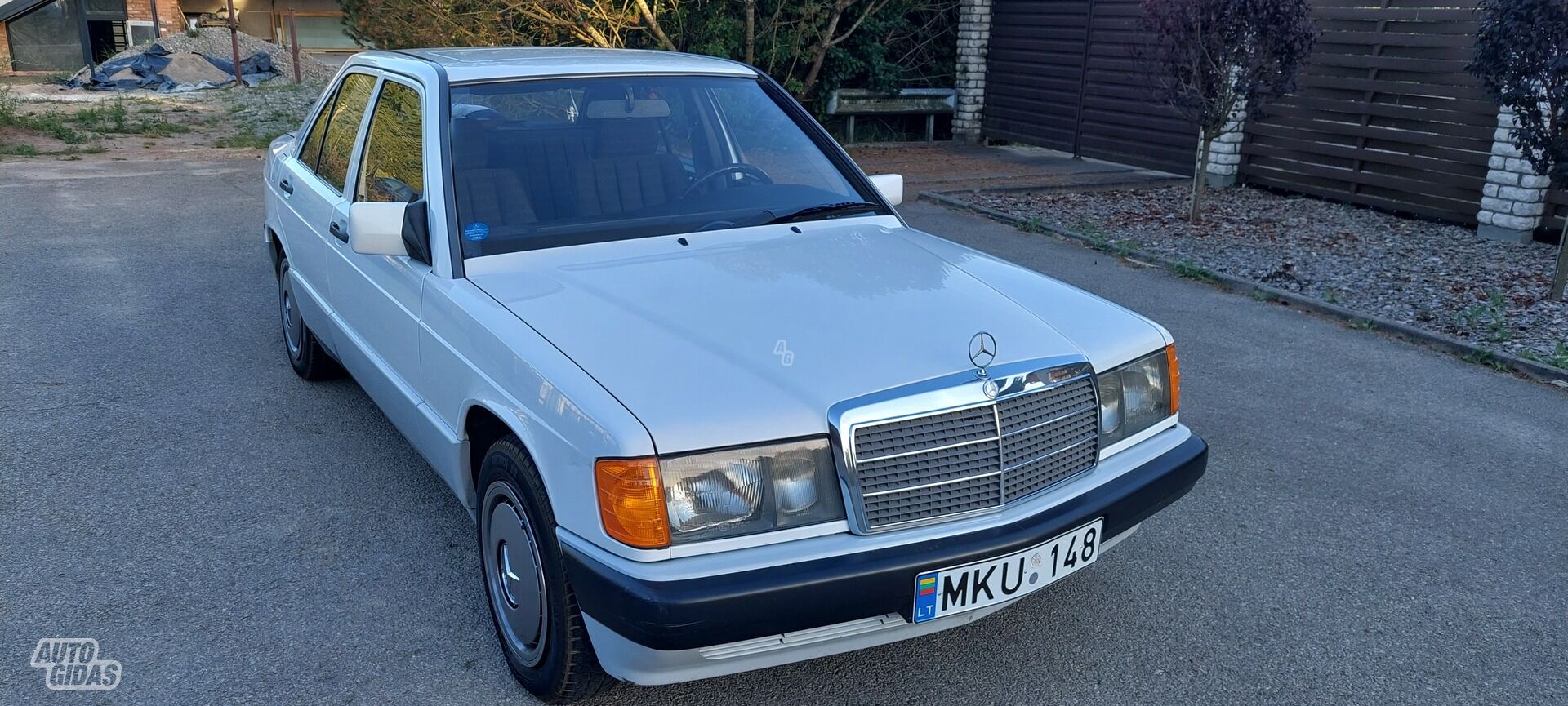 Mercedes-Benz 190 E 1991 y