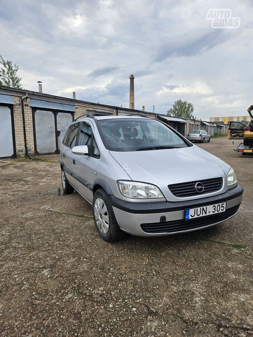 Opel Zafira DTI Comfort 2001 г