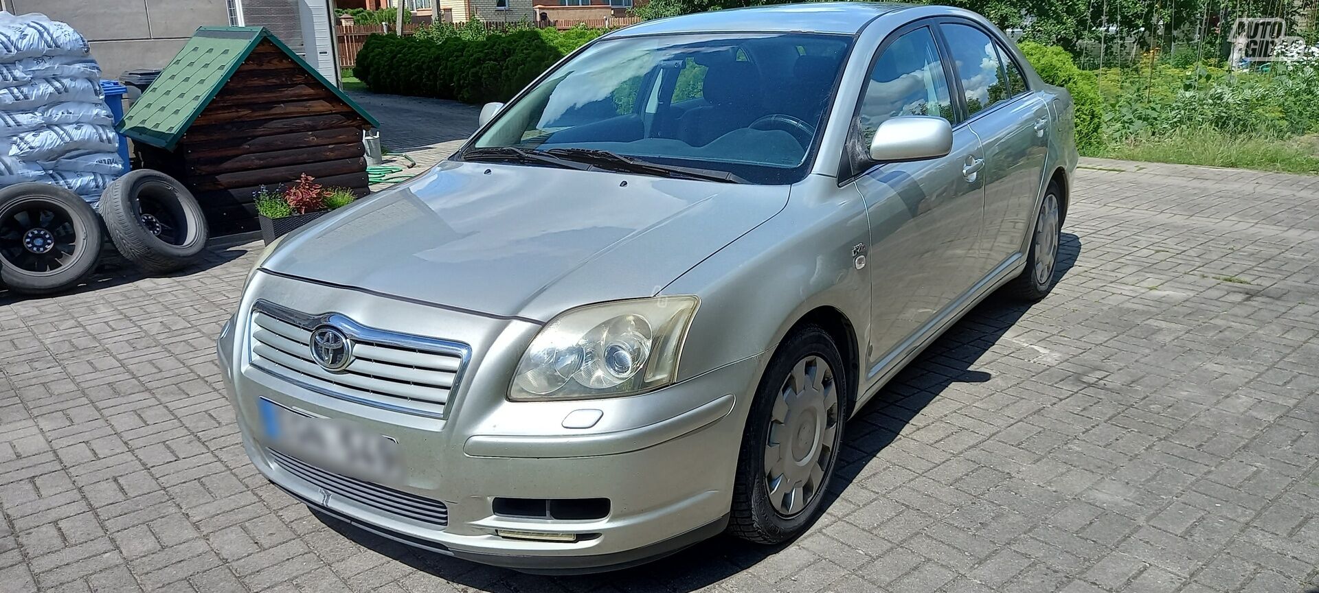 Toyota Avensis D-4D Sol 2003 m