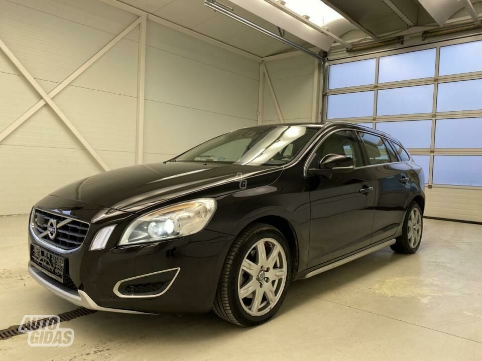 Volvo V60 D3 AUT 2.0 2010 m