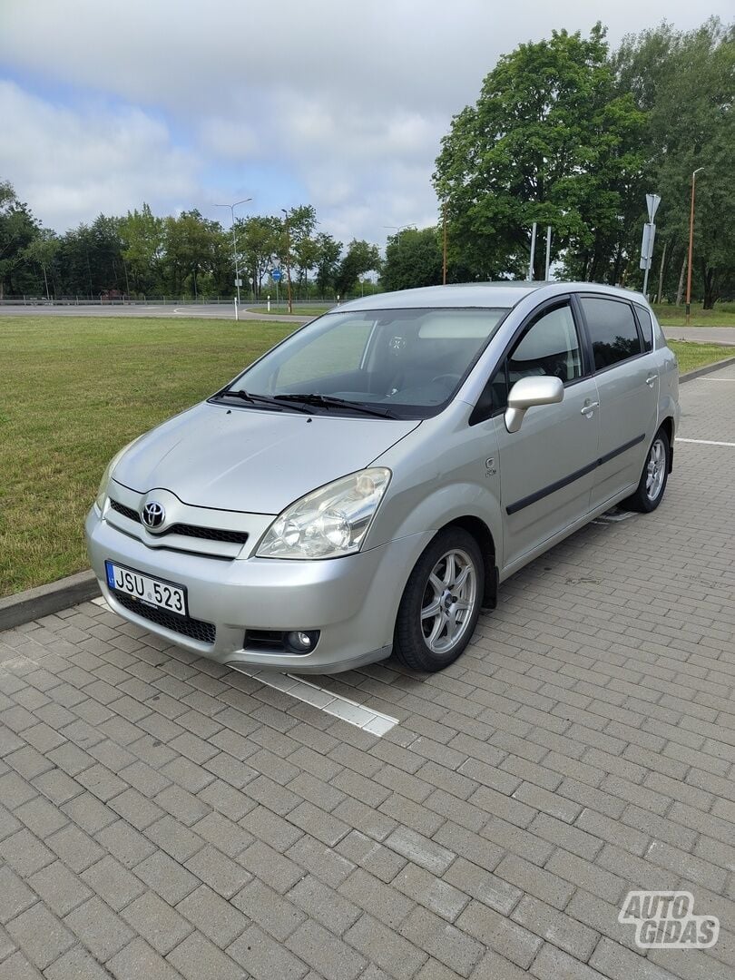 Toyota Corolla Verso 2004 m Vienatūris