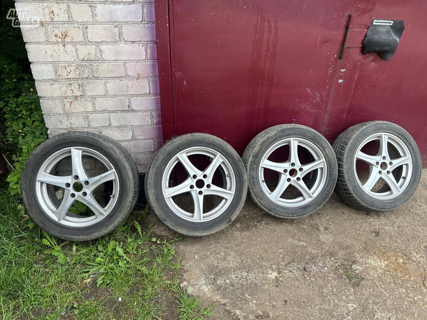 Passat light alloy R17 rims