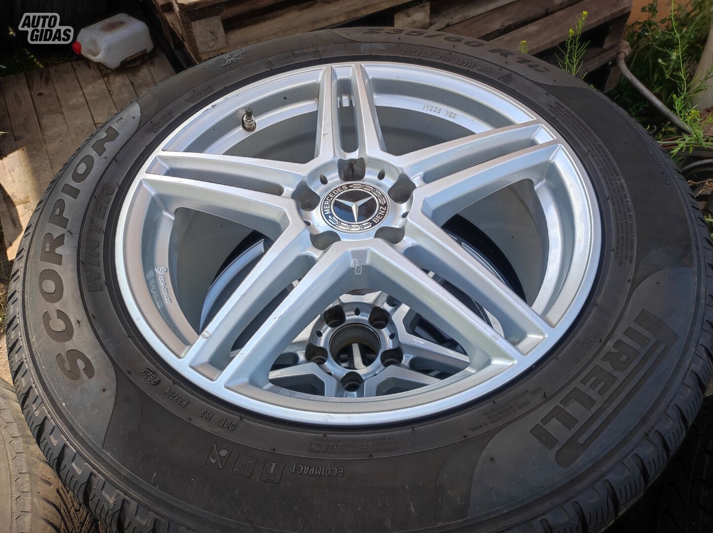 Mercedes-Benz GLE light alloy R18 rims