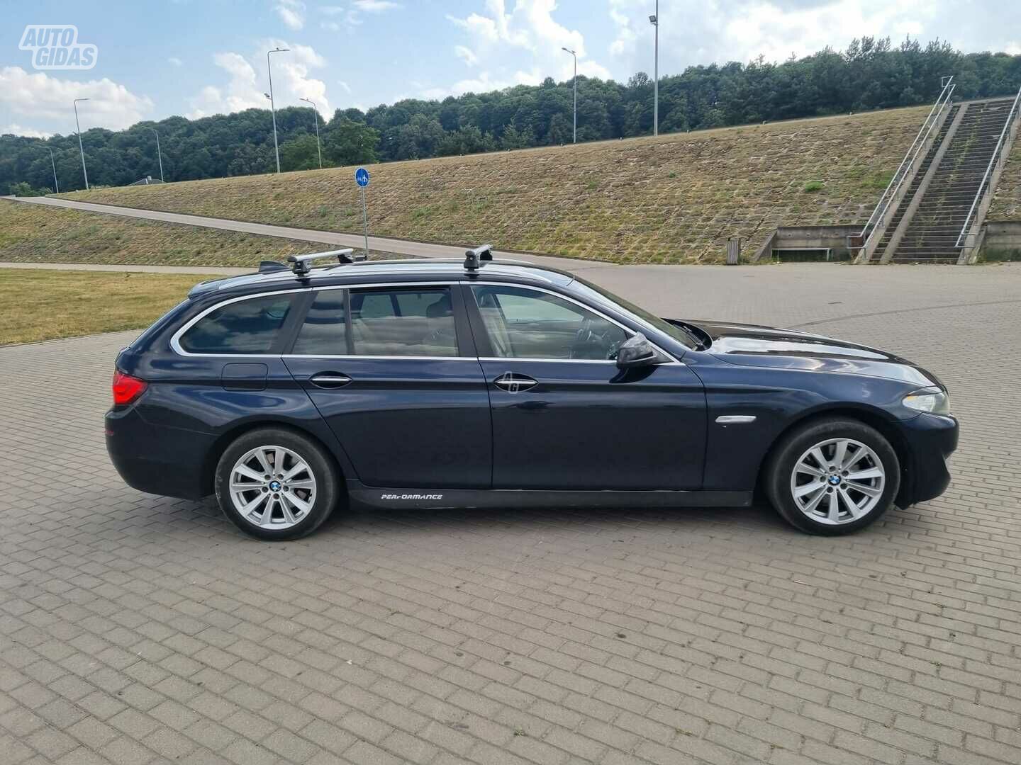 Bmw 520 F10 d Touring 2012 m