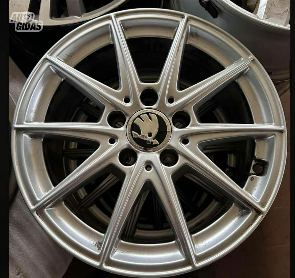 Skoda light alloy R16 rims