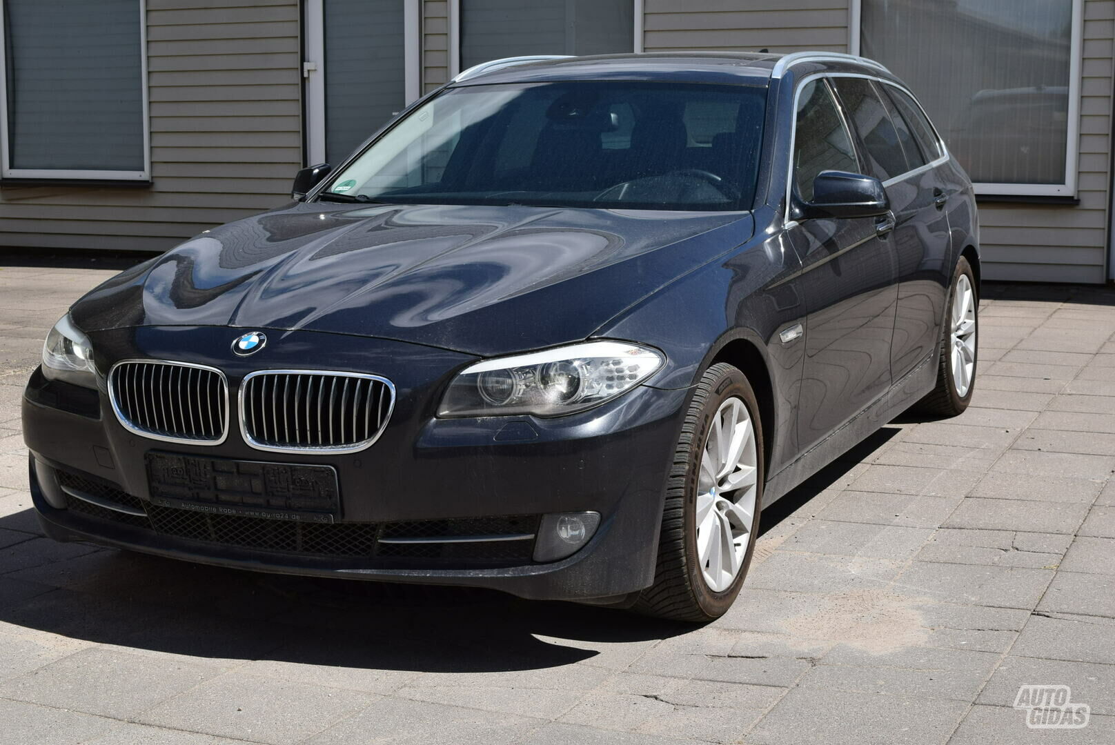 Bmw 520 F10 2011 г