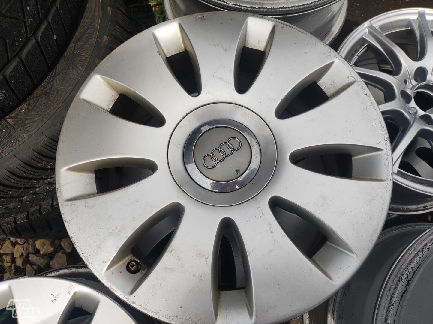 Audi light alloy R16 rims